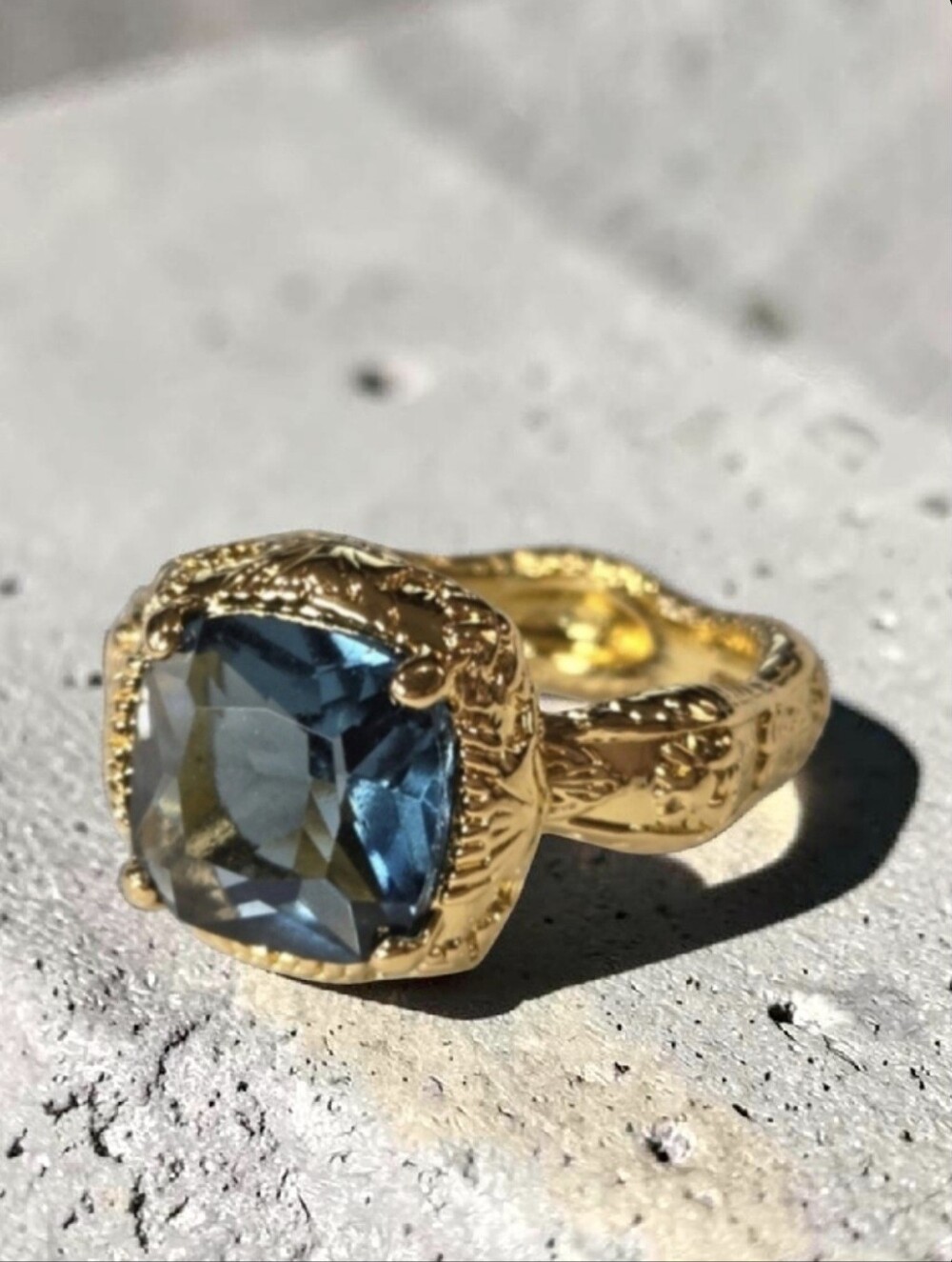 18k Gold Plated Byzantine Sapphire Crystal Ornate Band Ring Size 8